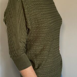 Green knit sweater-shirt